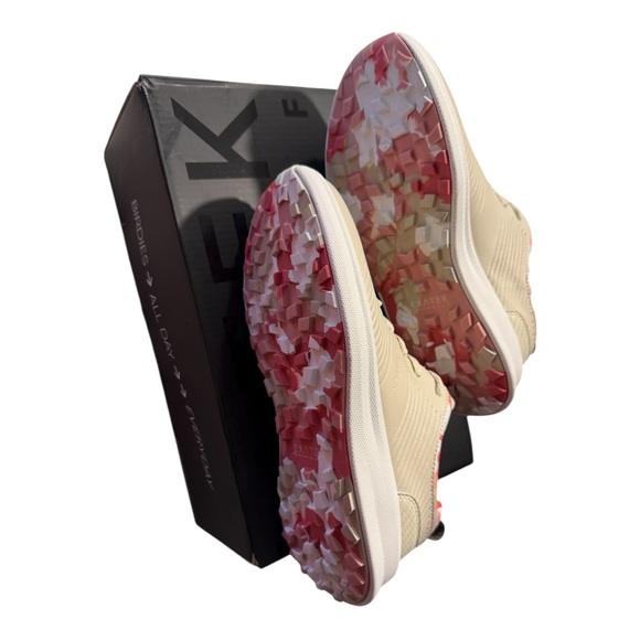 Exatek Anubis Women’s Cream and Coral Golf Shoes - Picture 8 of 12